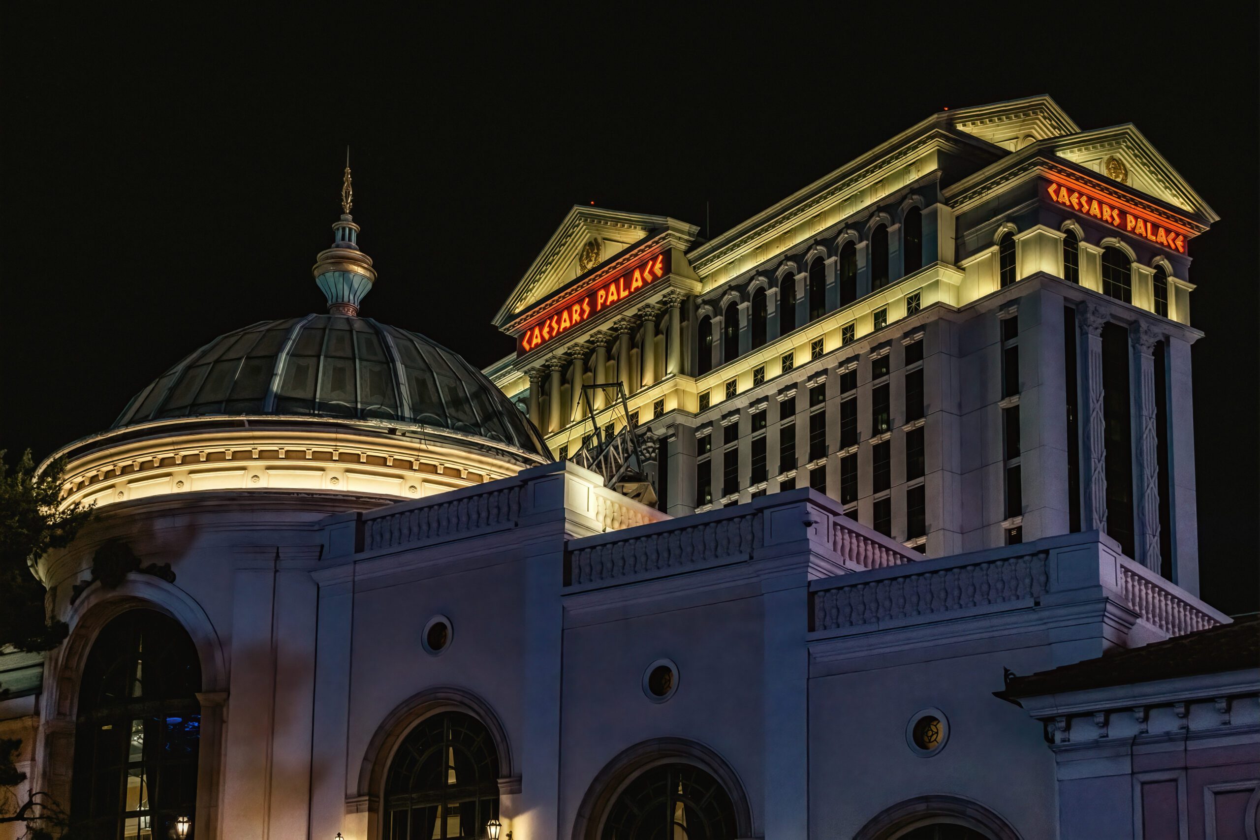 how-many-casinos-in-las-vegas-il-toro-e-la-capra